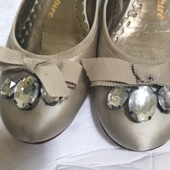 Juicy Couture Vintage Satin Gems Bows Ballerina Ballet Flats Shoe SlipOn Neutral - Picture 10 of 15